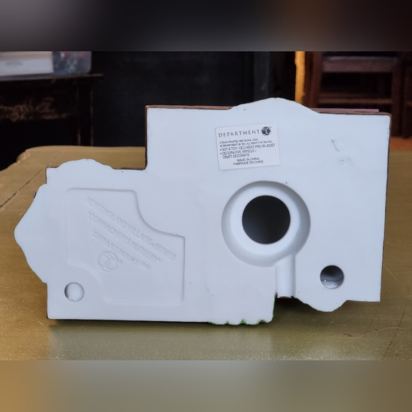 Dept 56 New England Village Connacher's Nursery - Picture 4 of 15